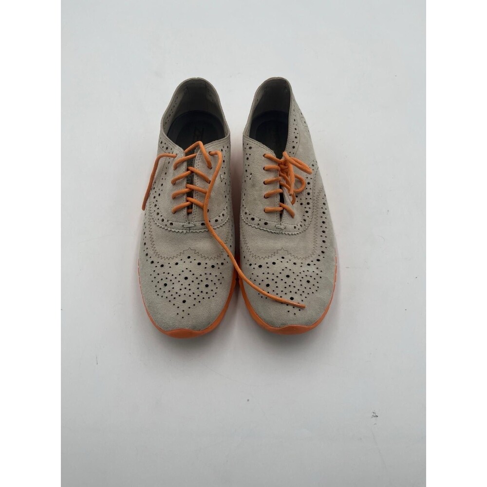 Women Cole Haan Zero grand Suede size  10 B16-GPre owned Great Condition